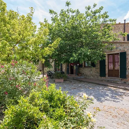 Κατάλυμα σε φάρμα Casa Al Bosco